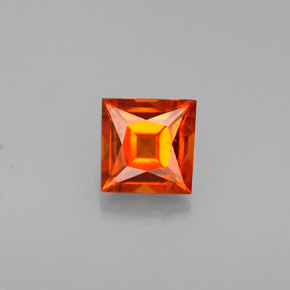 Granato spessartite naturale arancione da 0,65 ct, quadrato, VS-SI