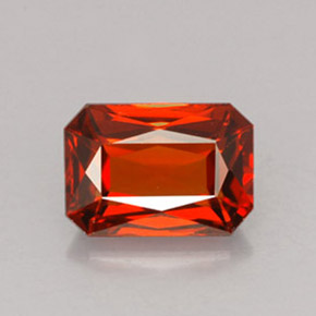 Granato spessartite Arancione naturale da 2.12 ct, Taglio smeraldo, VVS