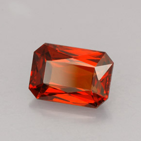 Granato spessartite Arancione naturale da 2.12 ct, Taglio smeraldo, VVS