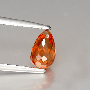 Granato spessartite naturale arancione da 1,70 ct, briolette, VS