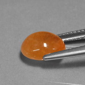 Granato spessartite naturale arancione da 3,94 ct, taglio ovale, traslucido
