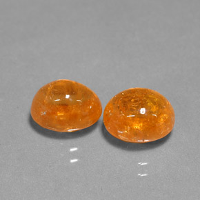 Granato spessartite naturale arancione da  ct, taglio ovale, traslucido