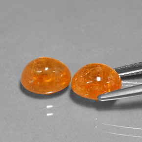 Granato spessartite naturale arancione da  ct, taglio ovale, traslucido