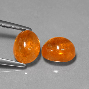 Granato spessartite naturale arancione da  ct, taglio ovale, traslucido