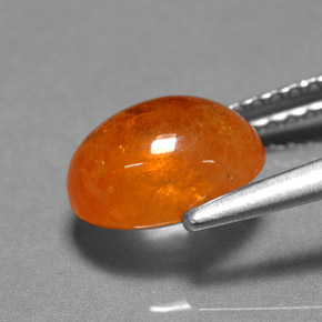 Granato spessartite naturale arancione da 3,06 ct, taglio ovale, traslucido