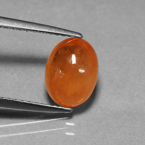 Granato spessartite naturale arancione da 3,15 ct, taglio ovale, traslucido