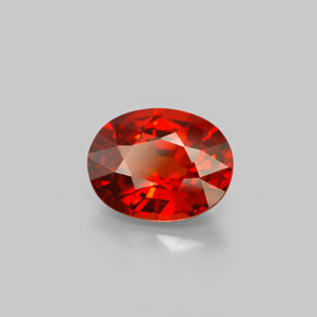 Granato spessartite naturale rosso da 2,60 ct, taglio ovale, VS