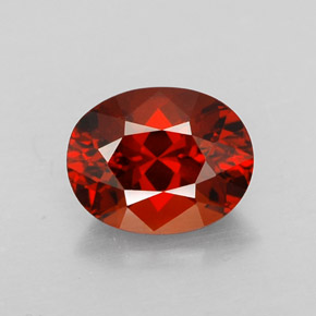 Granato spessartite naturale rosso da 2,01 ct, taglio ovale, VVS-VS