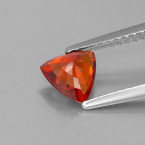 Granato spessartite naturale arancione da 0,90 ct, trillion, VVS-VS