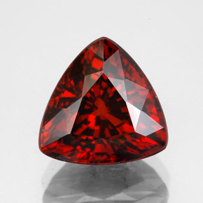 Granato spessartite naturale rosso da 5,57 ct, trillion, VVS