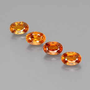Gemme di Granato spessartite Arancio medio-scuro naturale da 3.14 ct, Taglio ovale, VVS-VS