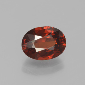 Granato spessartite Rosso Sangue Profondo naturale da 1.92 ct, Taglio ovale, VS