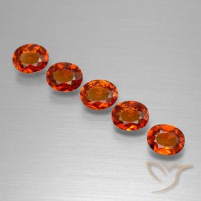 Gemme di Granato spessartite Rosso intenso naturale da 2.38 ct, Ovale, VS