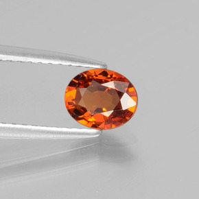 Granato spessartite Arancione naturale da 0.77 ct, Taglio ovale, VVS