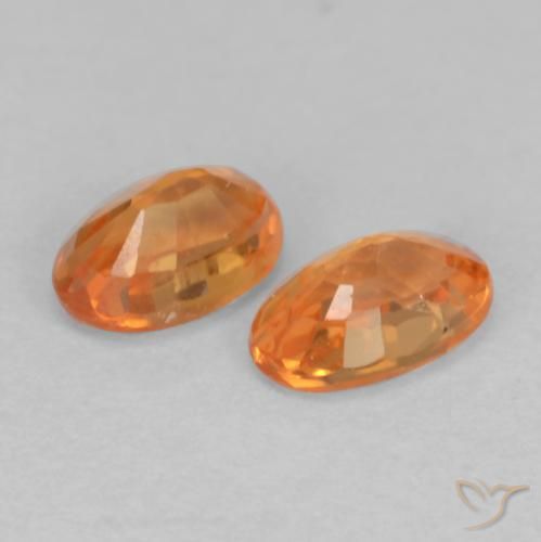 Gemme di Granato spessartite Arancione brillante naturale da 0.69 ct, Ovale, VS-SI