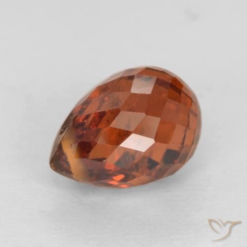 Granato spessartite Rosso fuoco naturale da 1.52 ct, Taglio briolette, VS-SI