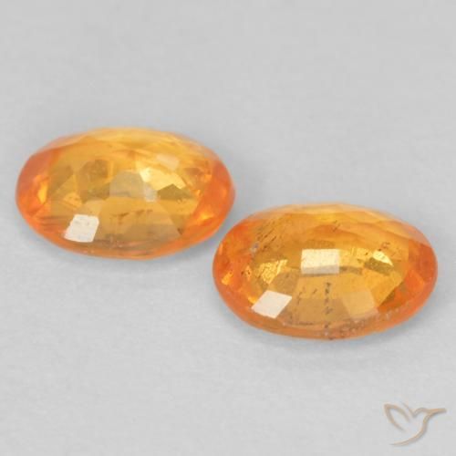 Gemme di Granato spessartite Arancione brillante naturale da 0.79 ct, Ovale, VS