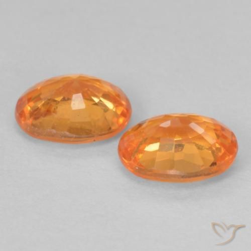 Gemme di Granato spessartite Arancione brillante naturale da 0.93 ct, Ovale, VS