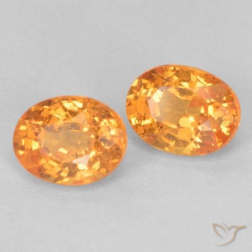 Gemme di Granato spessartite Arancione brillante naturale da 0.55 ct, Ovale, VVS-VS