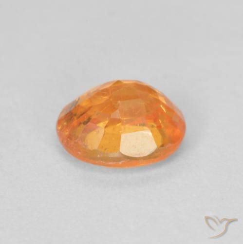 Granato spessartite Arancio Intenso naturale da 0.55 ct, Ovale, VS-SI