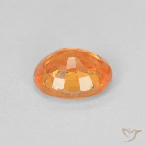 Granato spessartite Arancione brillante naturale da 0.56 ct, Ovale, VS-SI