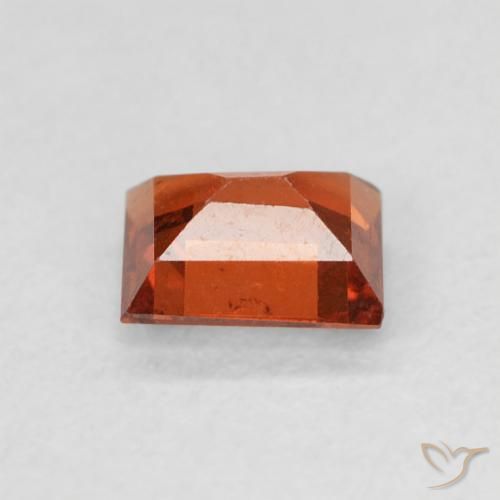 Granato spessartite Arancia Fuoco naturale da 0.67 ct, Taglio a baguette, VS