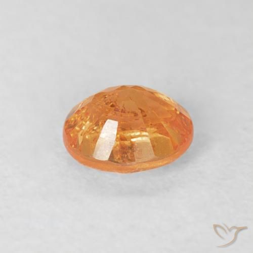 Granato spessartite Arancio Medio naturale da 0.56 ct, Ovale, VS-SI
