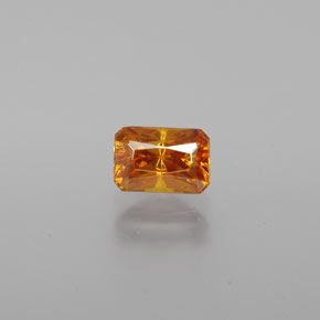 Sfalerite Giallo oro naturale da 0.68 ct, Taglio smeraldo, VS