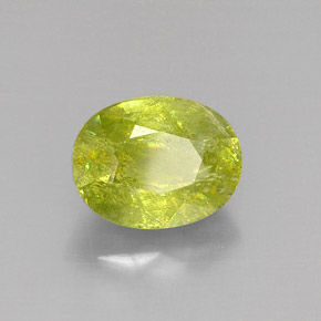 Sfene naturale verde da 5,59 ct, taglio ovale, SI