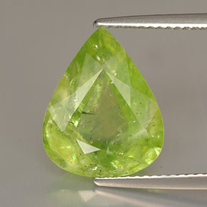 Sfene naturale verde da 6,05 ct, taglio a pera, SI-I1