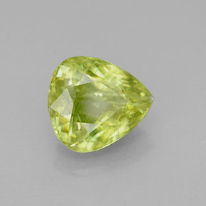 Sfene naturale verde da 3,30 ct, taglio a pera, SI