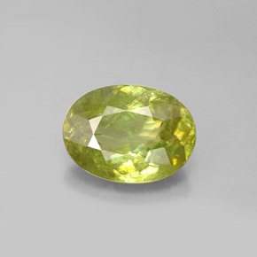 Sfene naturale verde da 2,98 ct, taglio ovale, SI