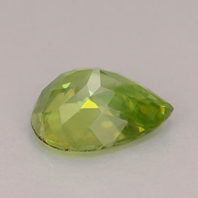 Sfene naturale verde da 1,26 ct, taglio a pera, VS