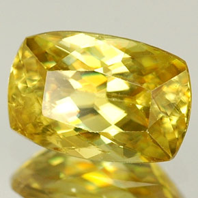 Sfene naturale giallo da 0,99 ct, taglio a cuscino, VVS-VS