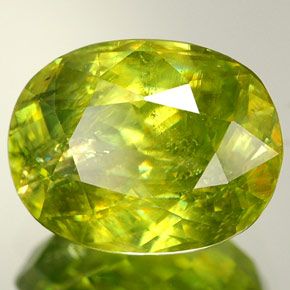 Sfene naturale verde da 2,36 ct, taglio ovale, VVS-VS