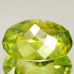 Sfene naturale verde da 2,36 ct, taglio ovale, VVS-VS
