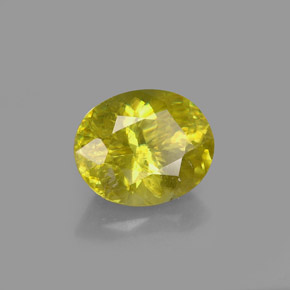 Sfene naturale verde da 1,74 ct, taglio ovale, VS-SI