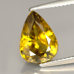 Sfene naturale giallo da 3,46 ct, taglio a pera, VVS