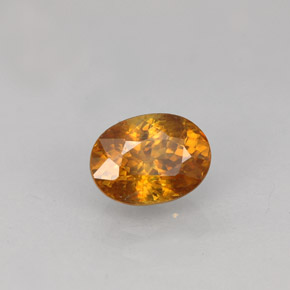 Sfene naturale arancione da 0,99 ct, taglio ovale, VS