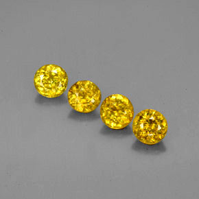Sfene naturale oro da  ct, taglio rotondo, VS