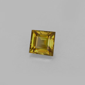 Sfene naturale giallo da 0,68 ct, quadrato, VS