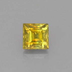 Sfene Oro verdastro naturale da 0.73 ct, Quadrato, VS