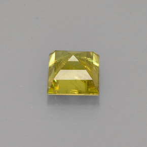 Sfene Oro verdastro naturale da 0.73 ct, Quadrato, VS