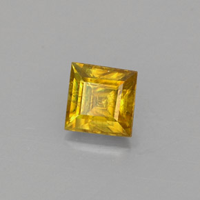 Sfene naturale oro da 0,44 ct, quadrato, VS