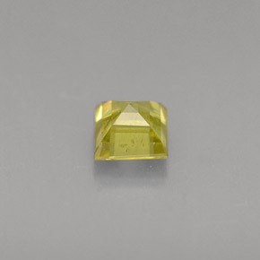 Sfene naturale giallo da 0,36 ct, quadrato, VS-SI