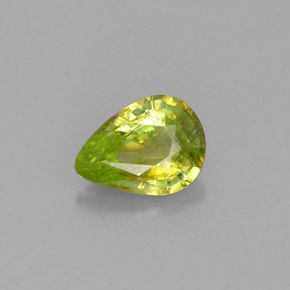 Sfene naturale verde da 0,67 ct, taglio a pera, VVS-VS