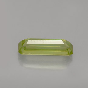 Sfene Verde dorato naturale da 1.19 ct, Taglio smeraldo, VS