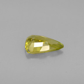 Sfene Verde dorato naturale da 0.63 ct, Taglio trillion, VVS-VS