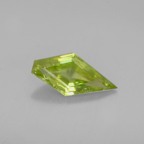 Sfene naturale verde da 1,23 ct, forma fantasia, VS-SI