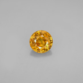Sfene Arancio dorato naturale da 0.67 ct, Taglio rotondo, VVS-VS